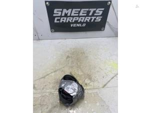 Gebruikte Veiligheidsgordel rechts-voor Chevrolet Spark (M300) 1.2 16V Prijs € 49,99 Margeregeling aangeboden door Smeets Autos Venlo