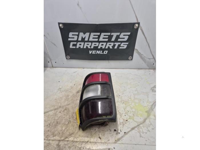 Derecho Achterlicht (rechts) – Past Op Pajero/Montero/Shogun 3 V73 V75 V78 2001-2002 – OEM MR508784/MR570141