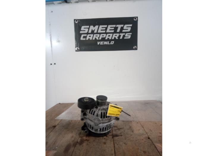 Gebruikte Alternator BMW 3 serie (E90) 325i 24V Prijs € 74,99 Margeregeling aangeboden door Smeets Autos Venlo