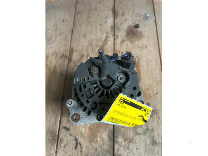 Gebruikte Dynamo Audi A2 (8Z0) 1.6 FSI 16V Prijs € 34,99 Margeregeling aangeboden door Smeets Autos Venlo
