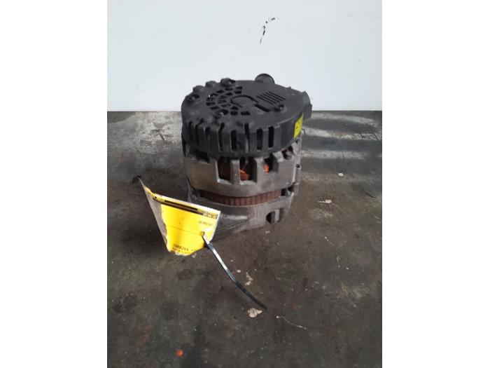 Dynamo Kia Rio III (UB), 2011 / 2017 1.1 CRDi VGT 12V, Hatchback, Diesel, 1.120cc, 55kW (75pk), FWD, D3FA, 2011-09 / 2017-12, UBF5D1; UBF5D3; UBF5D5; UBF5D7 (Gebruikt)