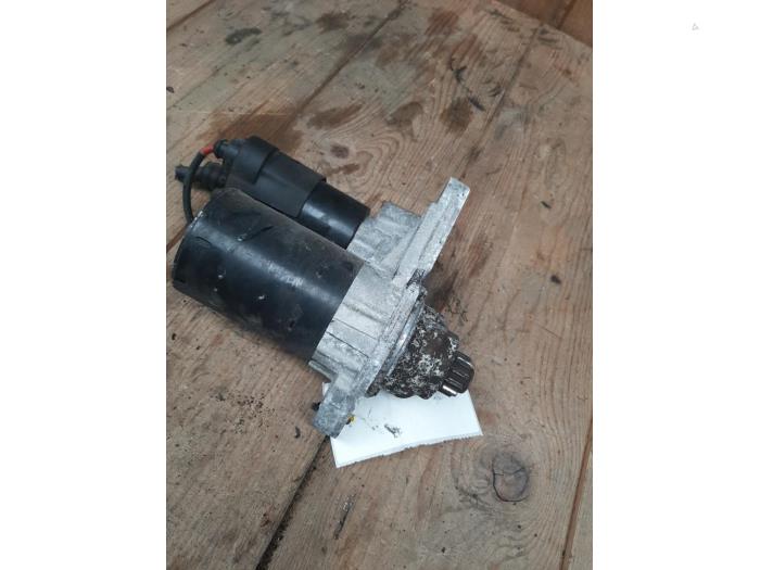 Startmotor Volkswagen Golf V (1K1), 2003 / 2010 1.6 FSI 16V, Hatchback, Benzine, 1.598cc, 85kW (116pk), FWD, BAG, 2003-10 / 2004-07, 1K1 (Gebruikt)