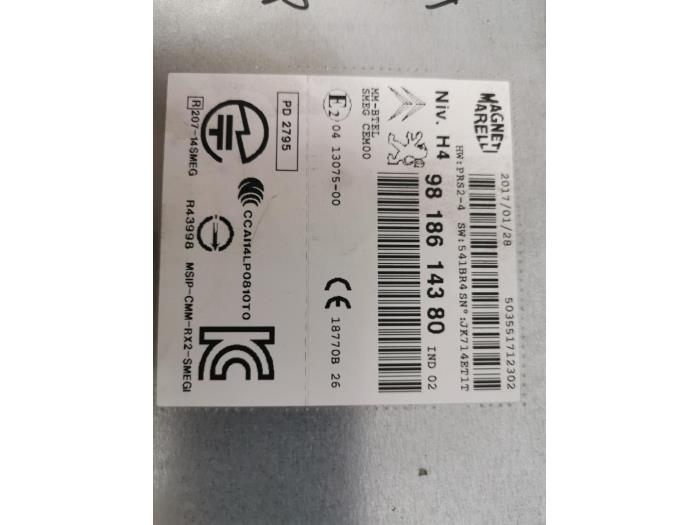 Gebruikte Radio module Peugeot 308 Prijs € 258,75 Margeregeling aangeboden door Bart Ebben