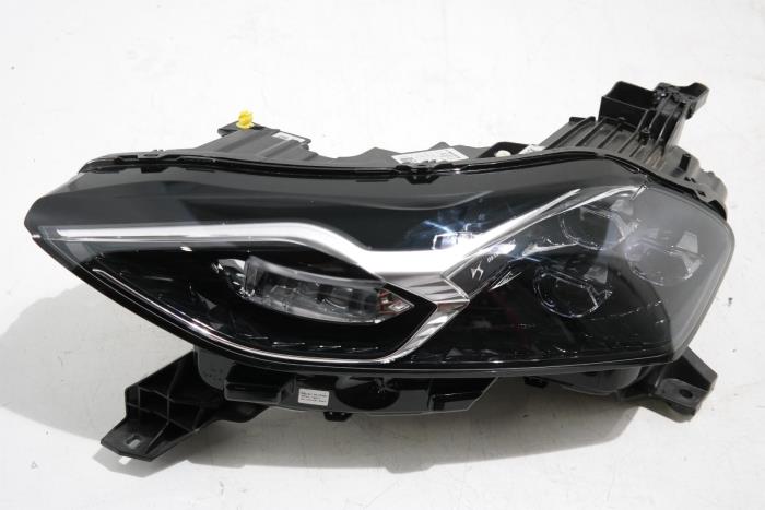 Gebruikte Module LED koplamp DS Automobiles DS3 Crossback Prijs € 690,00 Margeregeling aangeboden door Bart Ebben