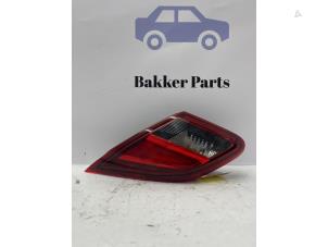 Gebruikte Achterlicht rechts Opel Corsa E 1.2 16V Prijs € 35,00 Margeregeling aangeboden door Bakker Parts