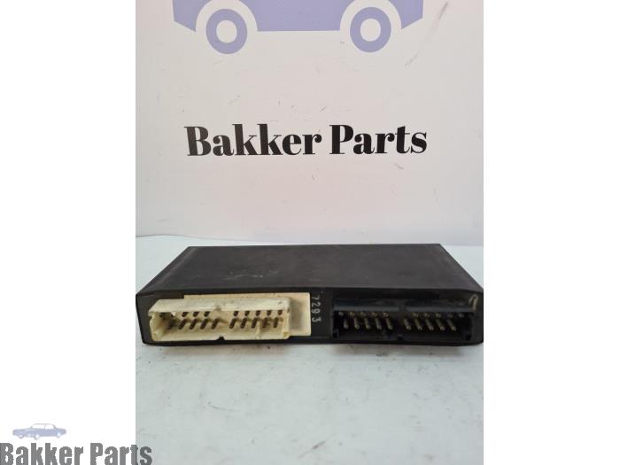 Gebruikte Computer Body Control BMW 5 serie (E34) 520i 24V Prijs € 40,00 Margeregeling aangeboden door Bakker Parts