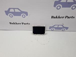 Gebruikte Display Interieur Ford Grand C-Max (DXA) 1.6 EcoBoost 16V Prijs € 45,00 Margeregeling aangeboden door Bakker Parts