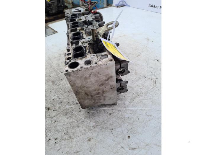 Cilinderkop van een Mercedes-Benz C (W204) 2.2 C-200 CDI 16V Eco 2009