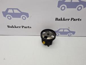 Gebruikte Pomp Servo Ford Fusion 1.4 TDCi Prijs € 40,00 Margeregeling aangeboden door Bakker Parts