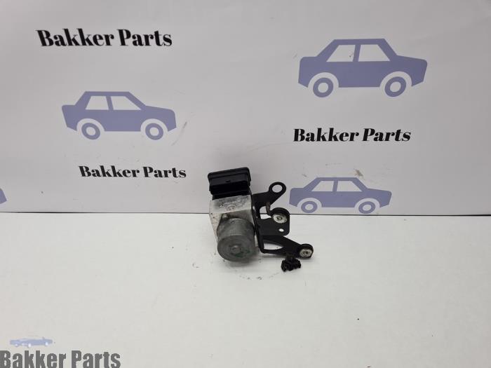 Gebruikte ABS Pomp Ford Galaxy (WA6) 2.0 16V Flexifuel Prijs € 100,00 Margeregeling aangeboden door Bakker Parts