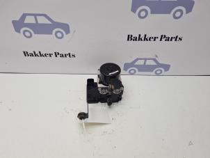 Gebruikte ABS Pomp Ford Kuga II 1.5 EcoBoost 16V 150 Prijs € 175,00 Margeregeling aangeboden door Bakker Parts