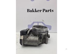 Gebruikte Gasklephuis Porsche Cayenne (9PA) 4.5 V8 32V Turbo Prijs € 50,00 Margeregeling aangeboden door Bakker Parts