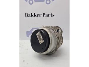 Gebruikte Motorrubber Porsche Cayenne II (92A) 4.8 V8 32V S Prijs € 25,00 Margeregeling aangeboden door Bakker Parts