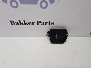 Gebruikte PDC Module Jaguar XF (CC9) 3.0 D V6 24V Prijs € 60,00 Margeregeling aangeboden door Bakker Parts
