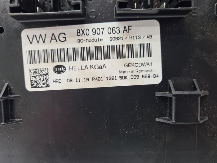 Computer Body Control van een Audi A1 Sportback (8XA/8XF) 1.4 TDI Ultra 12V 2017