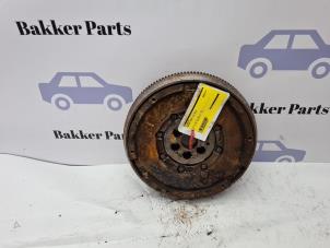 Gebruikte Vliegwiel Peugeot 2008 (CU) 1.2 12V e-THP PureTech 110 Prijs € 175,00 Margeregeling aangeboden door Bakker Parts