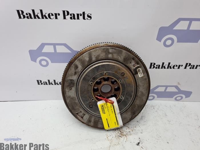 Gebruikte Vliegwiel BMW 7 serie (G11/12) 740e,Le Prijs € 500,00 Margeregeling aangeboden door Bakker Parts