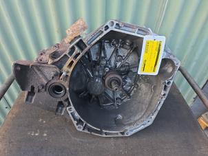 Gebruikte Versnellingsbak Renault Megane III Grandtour (KZ) 1.5 dCi 110 Prijs € 300,00 Margeregeling aangeboden door Bakker Parts