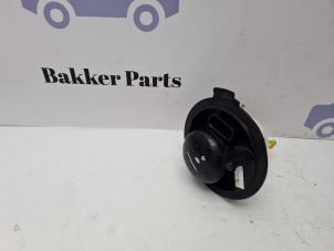 Gebruikte Benzinepomp Porsche Cayenne II (92A) 4.8 V8 32V S Prijs € 100,00 Margeregeling aangeboden door Bakker Parts