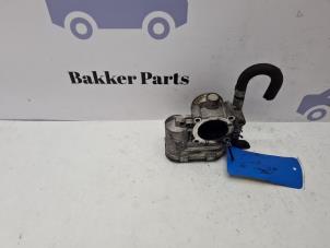 Gebruikte Gasklephuis Opel Corsa D 1.0 Prijs € 40,00 Margeregeling aangeboden door Bakker Parts
