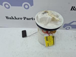Gebruikte Benzinepomp Ford B-Max (JK8) 1.0 EcoBoost 12V 100 Prijs € 45,00 Margeregeling aangeboden door Bakker Parts