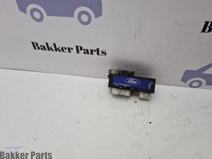 Gebruikte Koeling Module Ford Galaxy (WGR) 2.8i V6 4x4 Prijs € 20,00 Margeregeling aangeboden door Bakker Parts