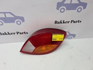 Gebruikte Achterlicht rechts Ford Ka I 1.3i (96 EEC) Van Prijs € 20,00 Margeregeling aangeboden door Bakker Parts