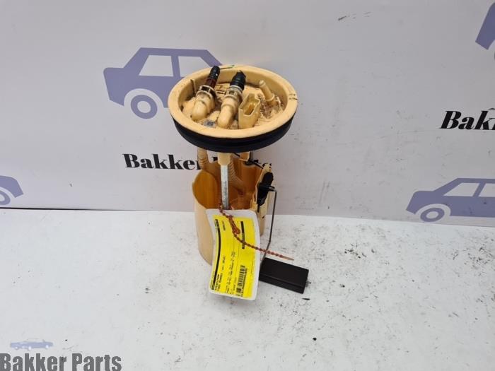 Gebruikte Dieselpomp Ford Mondeo IV Wagon 2.0 TDCi 115 16V Prijs € 25,00 Margeregeling aangeboden door Bakker Parts