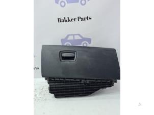Gebruikte Dashboardkastje BMW 5 serie Touring (F11) 520d 16V Prijs € 50,00 Margeregeling aangeboden door Bakker Parts