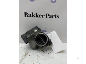 Gebruikte Gasklephuis Volkswagen Eos (1F7/F8) 2.0 FSI 16V Prijs € 40,00 Margeregeling aangeboden door Bakker Parts