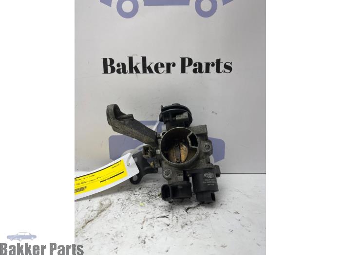 Gebruikte Gasklephuis Renault Twingo (C06) 1.2 Prijs € 30,00 Margeregeling aangeboden door Bakker Parts