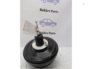 Gebruikte Rembooster Porsche Cayenne II (92A) 4.8 V8 32V S Prijs € 99,00 Margeregeling aangeboden door Bakker Parts