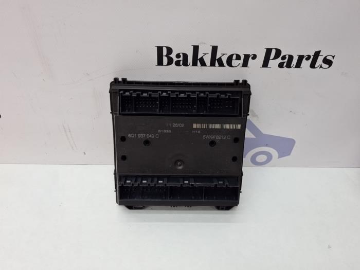 Computer Body Control van een Seat Ibiza III (6L1) 1.4 16V 100 2003