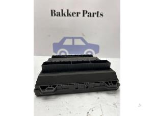 Gebruikte Bodycontrol Module Seat Ibiza III (6L1) 1.9 SDI Prijs € 30,00 Margeregeling aangeboden door Bakker Parts
