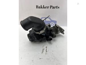 Gebruikte Gasklephuis Volvo C30 (EK/MK) 1.6 D 16V Prijs € 75,00 Margeregeling aangeboden door Bakker Parts
