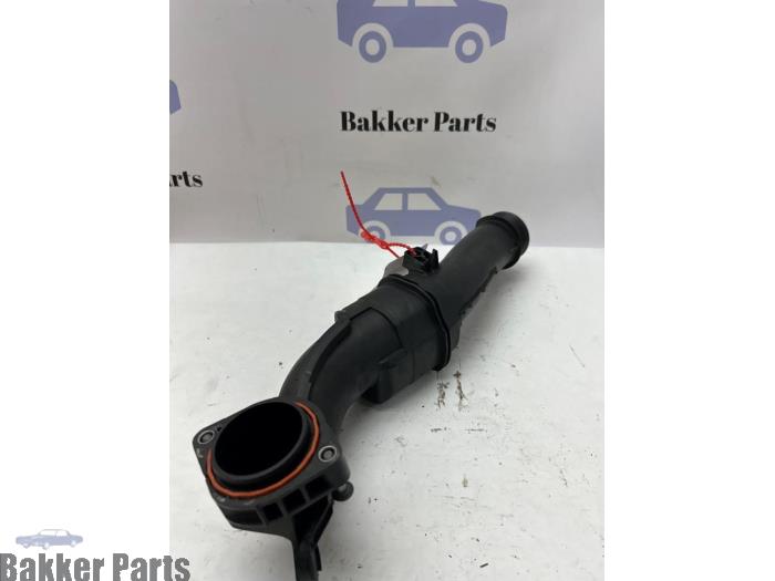 Gebruikte Intercooler Buis Audi S4 (B9) 3.0 TFSI V6 24V Prijs € 50,00 Margeregeling aangeboden door Bakker Parts