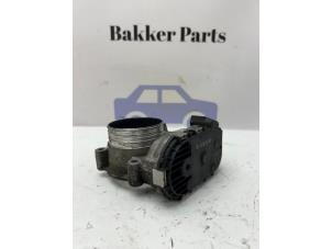 Gebruikte Gasklephuis Volvo C30 (EK/MK) 2.4 D5 20V Geartronic Prijs € 40,00 Margeregeling aangeboden door Bakker Parts