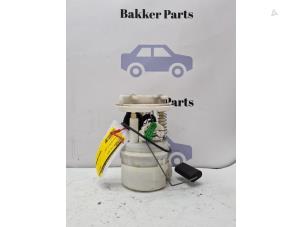 Gebruikte Benzinepomp Dacia Sandero II 0.9 TCE 12V Prijs € 45,00 Margeregeling aangeboden door Bakker Parts