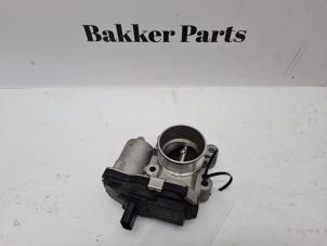 Gebruikte Gasklephuis Opel Karl 1.0 12V Prijs € 45,00 Margeregeling aangeboden door Bakker Parts