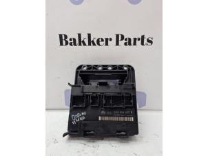 Gebruikte Computer Body Control Volkswagen Passat (3C2) 2.0 FSI 16V 4Motion Prijs € 30,00 Margeregeling aangeboden door Bakker Parts