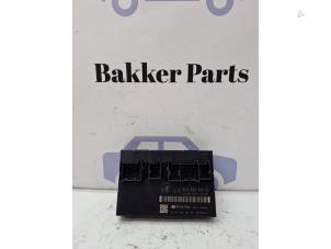 Gebruikte Sam module Volkswagen Passat Variant (3C5) 1.9 TDI Prijs € 50,00 Margeregeling aangeboden door Bakker Parts