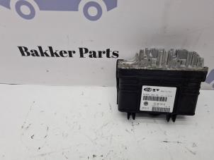 Gebruikte Computer Motormanagement Volkswagen Polo III (6N1) 1.6i 75 Prijs € 50,00 Margeregeling aangeboden door Bakker Parts