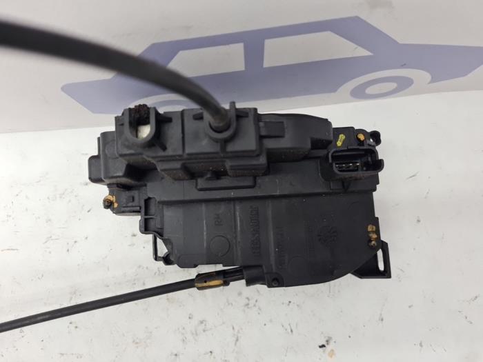 Deurslot Mechaniek 2Deurs rechts van een Renault Grand Scénic III (JZ) 1.5 dCi 110 2010