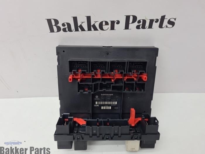 Gebruikte Computer Body Control Volkswagen Golf V (1K1) 1.9 TDI Prijs € 30,00 Margeregeling aangeboden door Bakker Parts