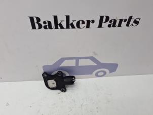 Gebruikte Nokkenas Sensor Citroen C4 Berline (NC) 1.6 16V VTi Prijs € 20,00 Margeregeling aangeboden door Bakker Parts