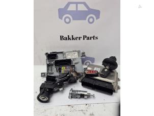 Gebruikte Contactslot + computer Alfa Romeo MiTo (955) 1.3 JTDm 16V Eco Prijs € 150,00 Margeregeling aangeboden door Bakker Parts