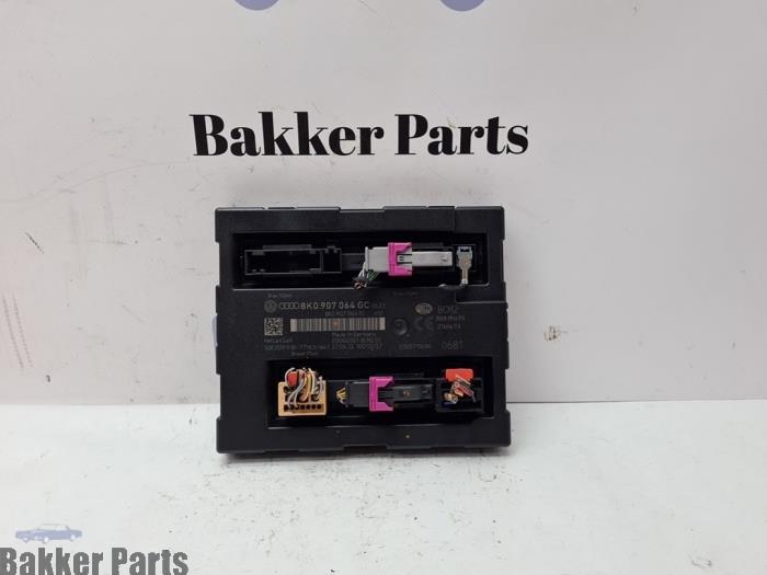 Gebruikte Module Bodycontrol Audi A4 Avant (B8) 2.0 TDI 16V Prijs € 100,00 Margeregeling aangeboden door Bakker Parts