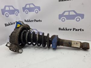 Gebruikte Achterpoot links Volkswagen Touareg (7LA/7L6) 2.5 TDI R5 Prijs € 45,00 Margeregeling aangeboden door Bakker Parts