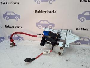 Gebruikte Accu sensor Jaguar XF (CC9) 3.0 D V6 24V Prijs € 75,00 Margeregeling aangeboden door Bakker Parts