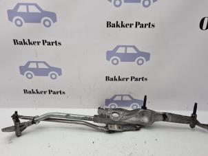 Gebruikte Ruitenwis Mechaniek Mercedes E (W212) E-220 CDI 16V BlueEfficiency,BlueTEC Prijs € 45,00 Margeregeling aangeboden door Bakker Parts